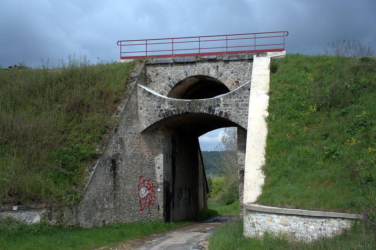 DAMMARTIN-TIGEAUX • PONT