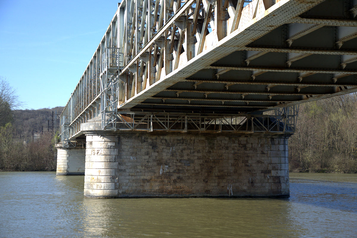 PONT DE MONTEREAU SUR LA SEINE