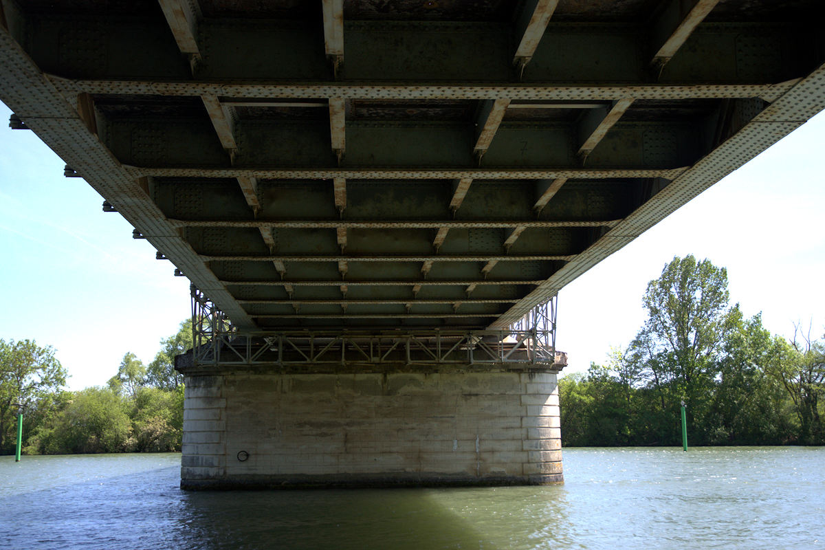 PONT DE MONTEREAU SUR LA SEINE