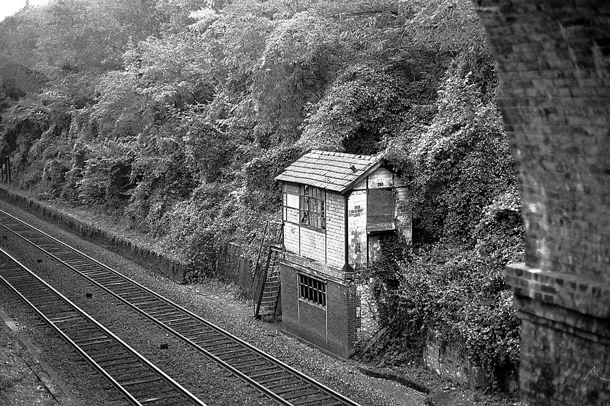 ANCIEN POSTE DU TUNNEL DE BRÉVAL